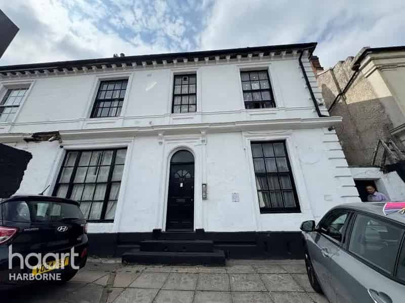 1 Bedroom Flat to Rent - No Sale No Fee