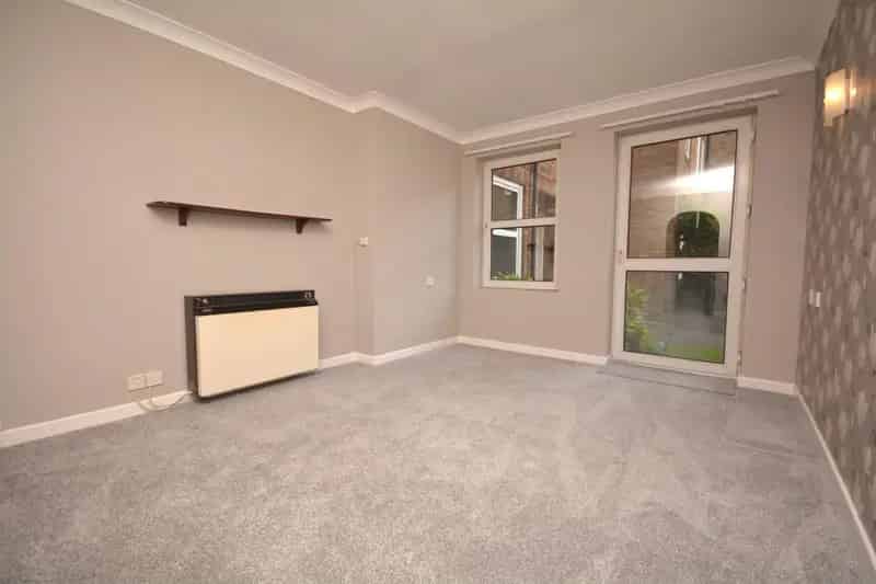 Retirement Apartment in Dorchester Town Centre
