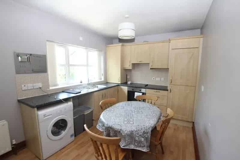 2 Bedroom Flat for Sale Antrim County Antrim BT41