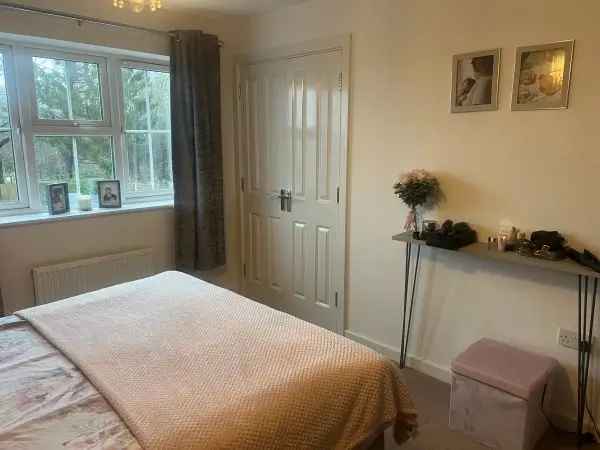 House For Rent in Reigate and Banstead, England