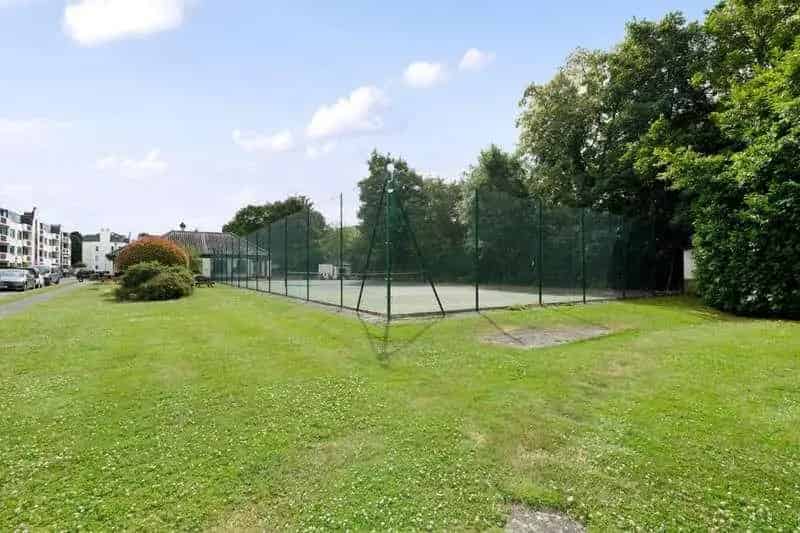 2 Bed Flat for Sale in Ealing Village