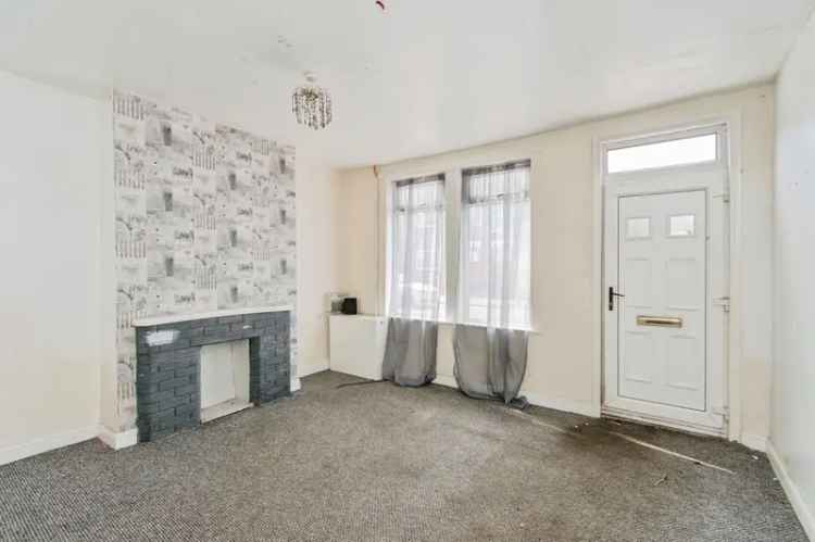 2 Bedroom Mid Terrace House for Sale West Yorkshire WF10