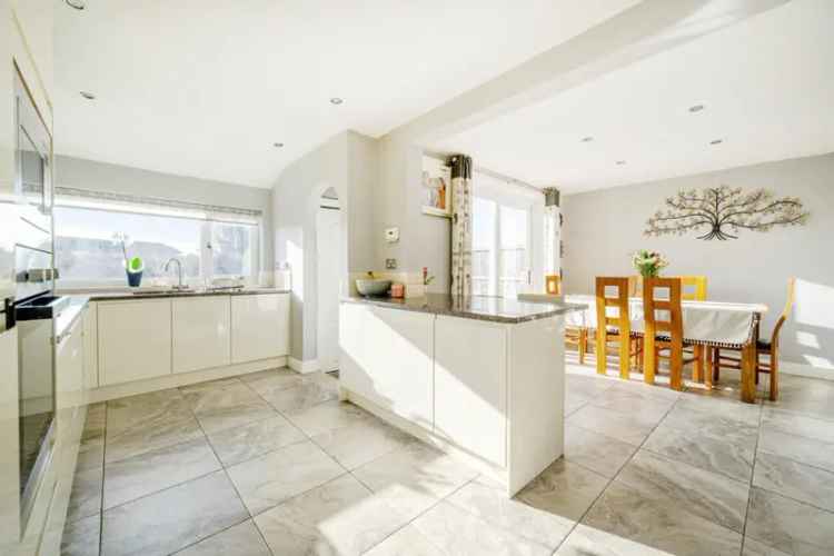 5 Bedroom Semi Detached House For Sale