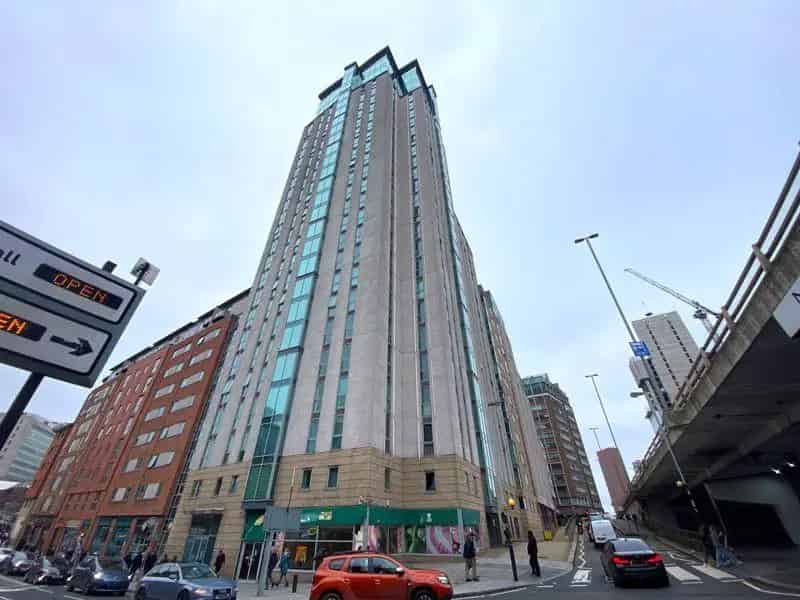 1 Bedroom Apartment Near Birmingham New Street Station