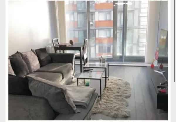 5th Floor Flat with Parking Gym and Garden Pets Allowed