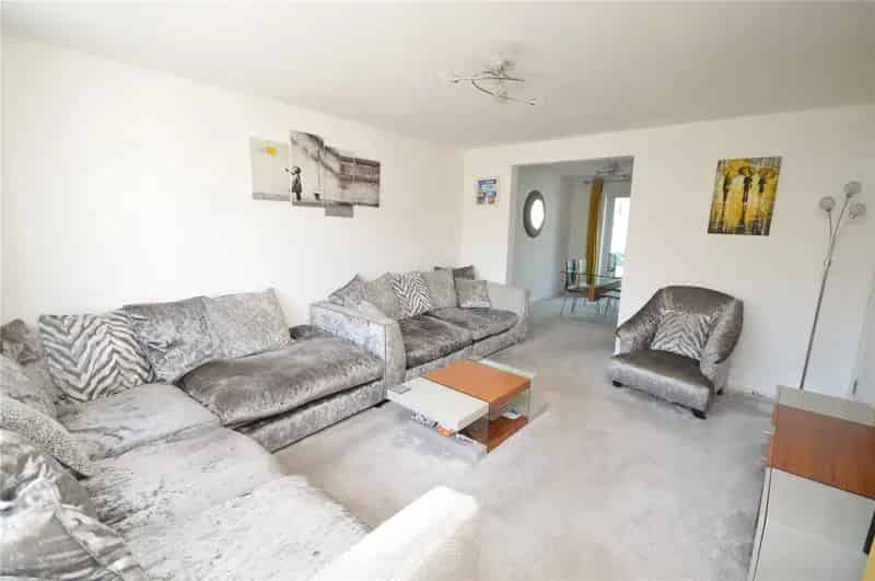Five Bedroom Executive Detached Home with Elevated Views