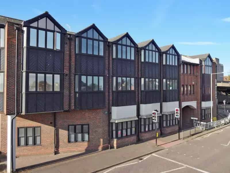 2 Bedroom Flat To Rent Available 15082025