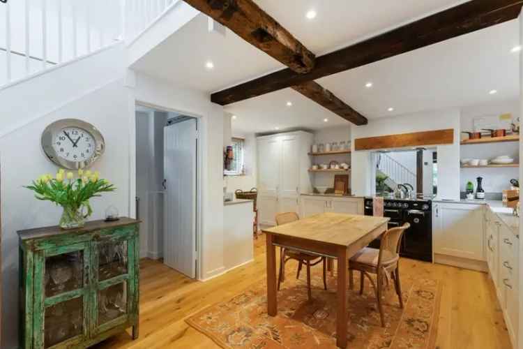 2 Bedroom Detached Oast House to Rent Hartfield