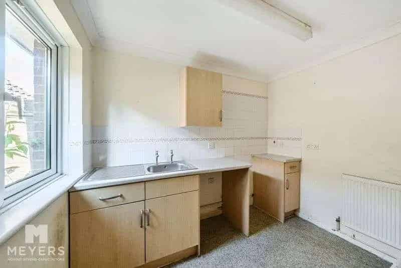 1 Bed Bungalow for Sale Wool No Chain