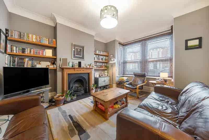 3 Bedroom Victorian House Near Honor Oak Station