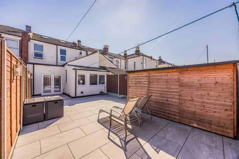 4 Bedroom Terreced House to Rent