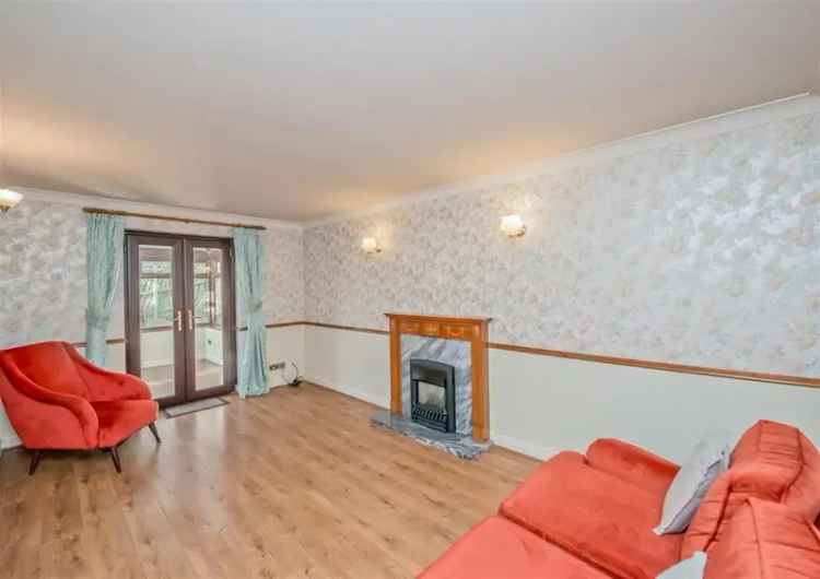 2 bedroom detached bungalow for sale