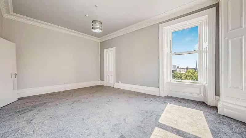 3 Bed Flat for Sale in Glasgow's West End