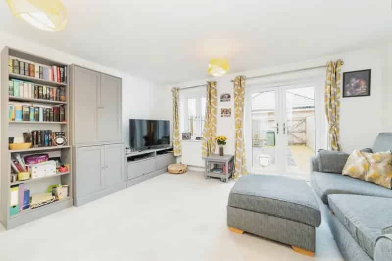 3 Bed Mid-Terrace House Attleborough