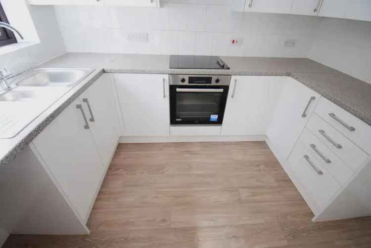 3 Bedroom Link Detached House Kempston