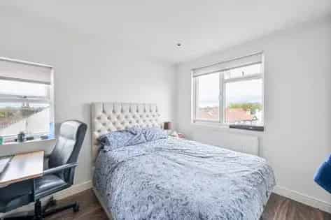 1 Room Flat near Streatham Common Station