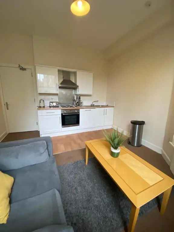 2 Bedroom Flat to Rent