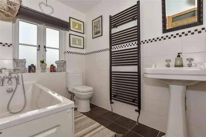 2 Bed Victorian Terrace House For Sale