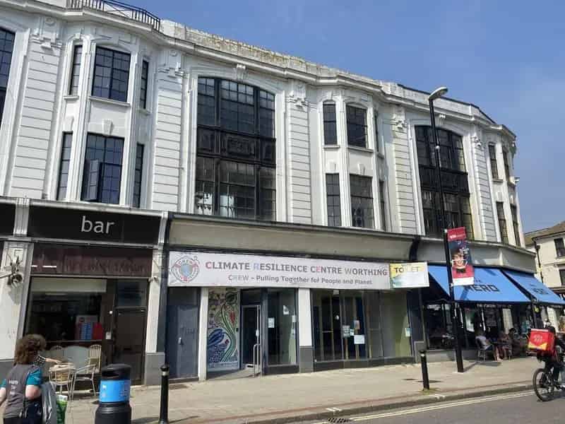 Mid-Terrace Building 3 Floors Open Plan South Street