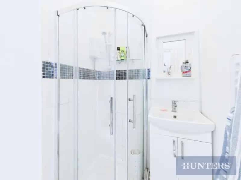 1 bed flat for sale