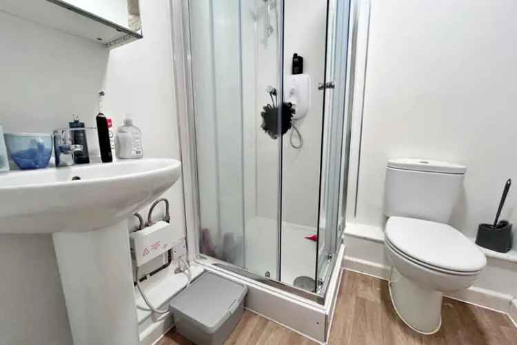 Six Bedroom Student Apartment Bournemouth Town Centre