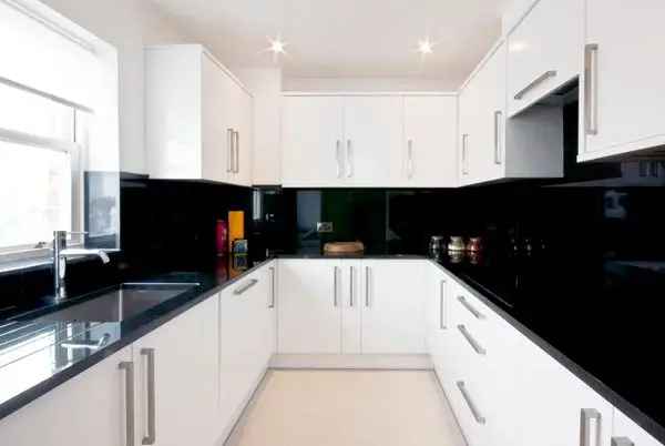 Flat to Rent in Queen's Gate South Kensington London SW7