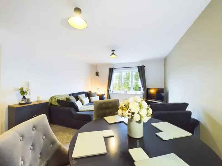 2 Bedroom Flat for Sale in Bingley