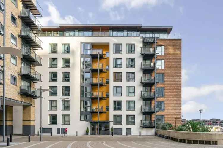 3 Bedroom Flat to Rent London E14 Poplar Dock Views