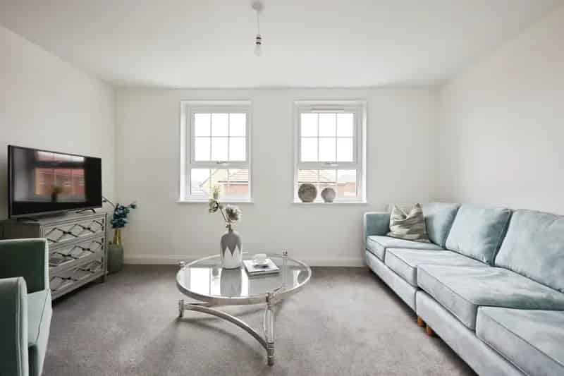 3 Bedroom Townhouse with Ensuite and Solar Panels