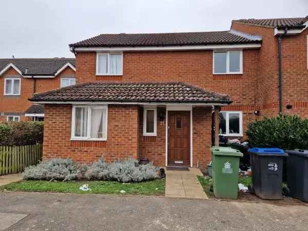 House For Rent in Reigate and Banstead, England