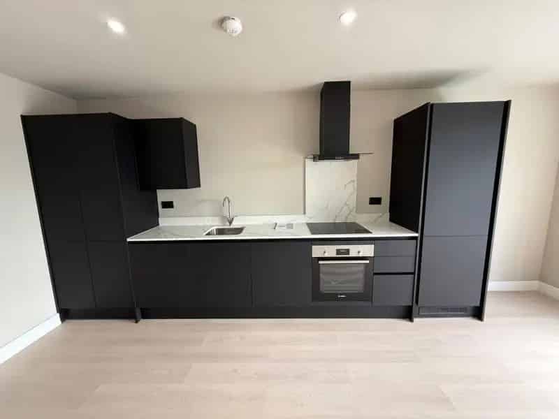 1 Bedroom Apartment Stunning New Development