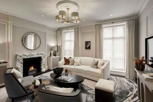 Flat for sale in Ebury Street, London SW1W