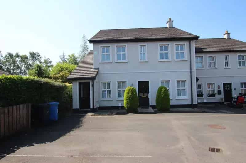 2 Bedroom Flat for Sale Antrim County Antrim BT41