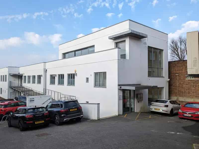 High-Quality Office Suites in Guildford Surrey