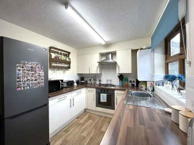 3 Bedroom Semi Detached House Egerton
