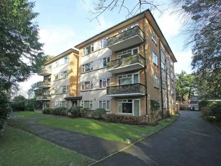 Bournemouth Seafront 2-Bedroom Apartment - Fully Furnished