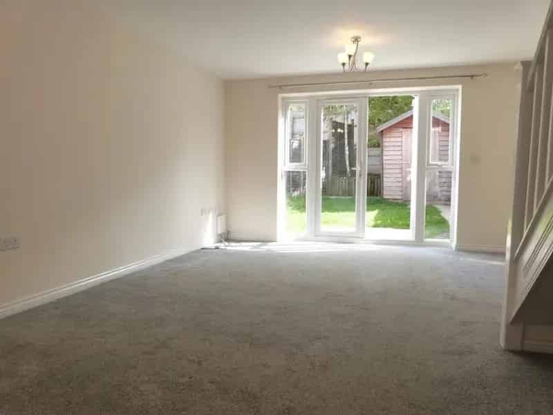 2 Bedroom House To Rent Available June 6 2025