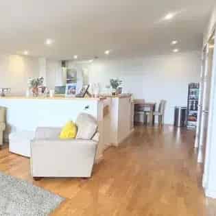 2 Bed 2 Bath Top Floor Duplex Apartment Manchester