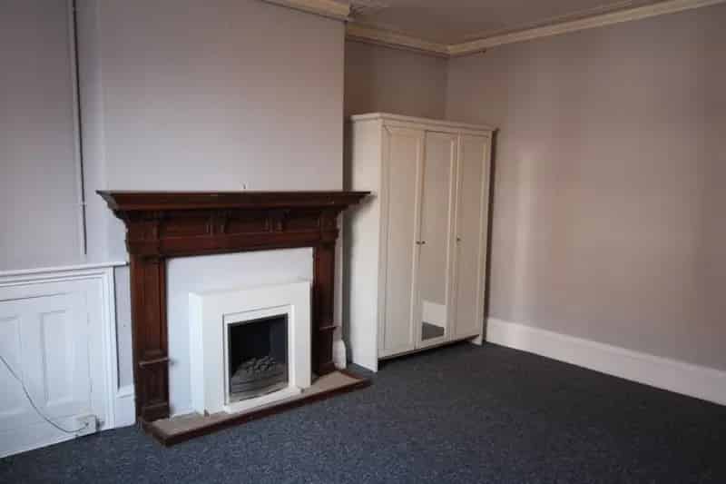 1 bedroom Flat
 To Rent