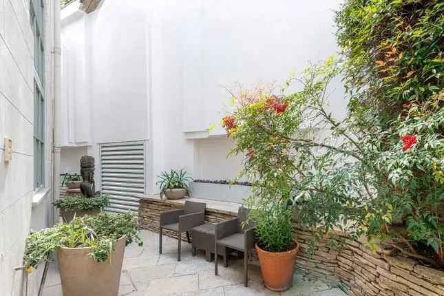 Town house for sale in Eaton Terrace, Belgravia, London SW1W, United Kingdom