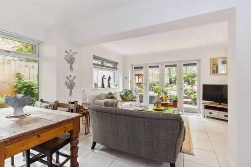 4 Bedroom Detached Bungalow for Sale in Studham