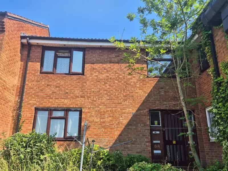 Studio Apartment near Birmingham City Center