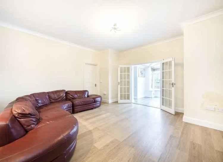 Flat For Sale in Marmora Road, London, England