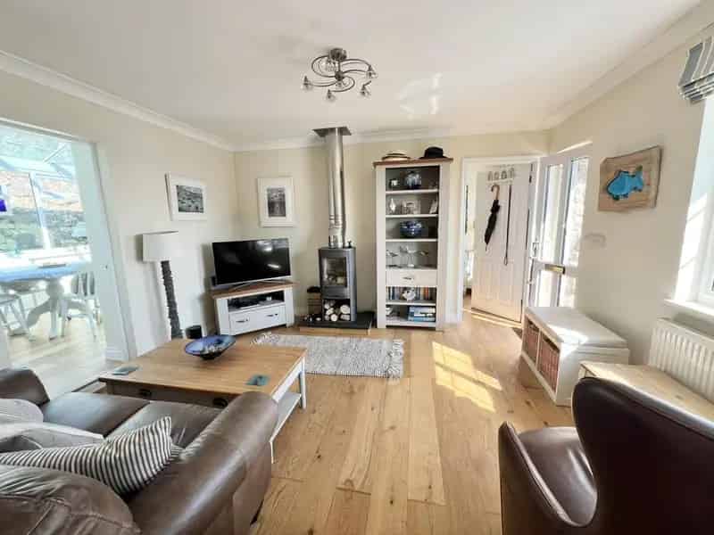 2 Bedroom Semi-Detached House for Sale
