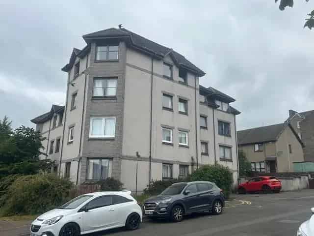 2 Bedroom Flat to Rent