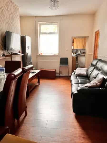 Spacious Home with Abundant Storage and Spacious Bedrooms
