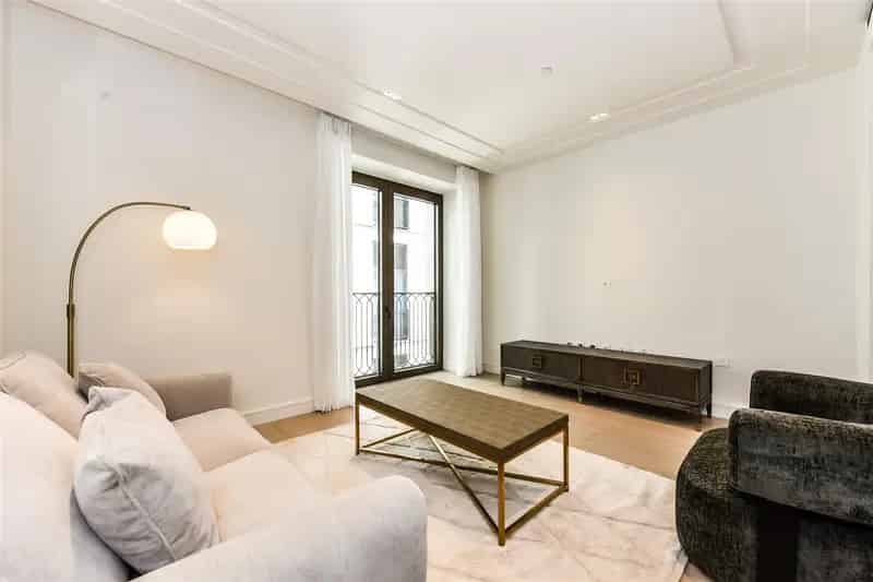 2 Bedroom Apartment House to Rent