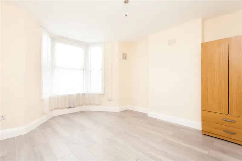 1 Bedroom Flat near Clapton Station London