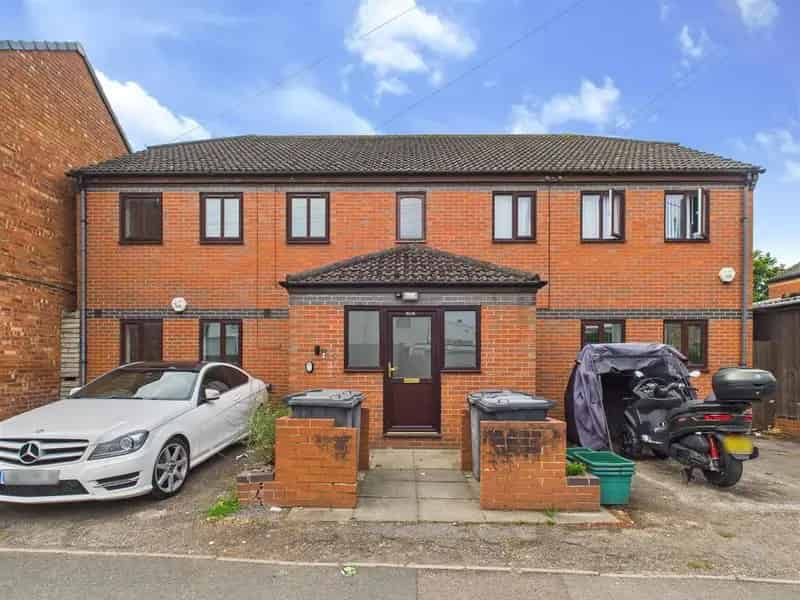 1 Bedroom Maisonette for Sale