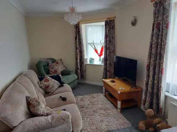Cosy 1st Floor Flat near Asda and Lidl in Carisbrooke Gosport